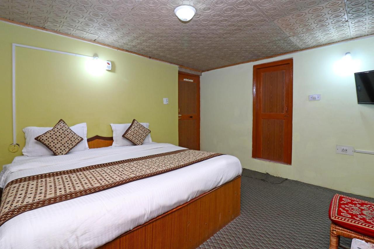 Oyo 18416 Hotel Park Palace Pahalgām Extérieur photo