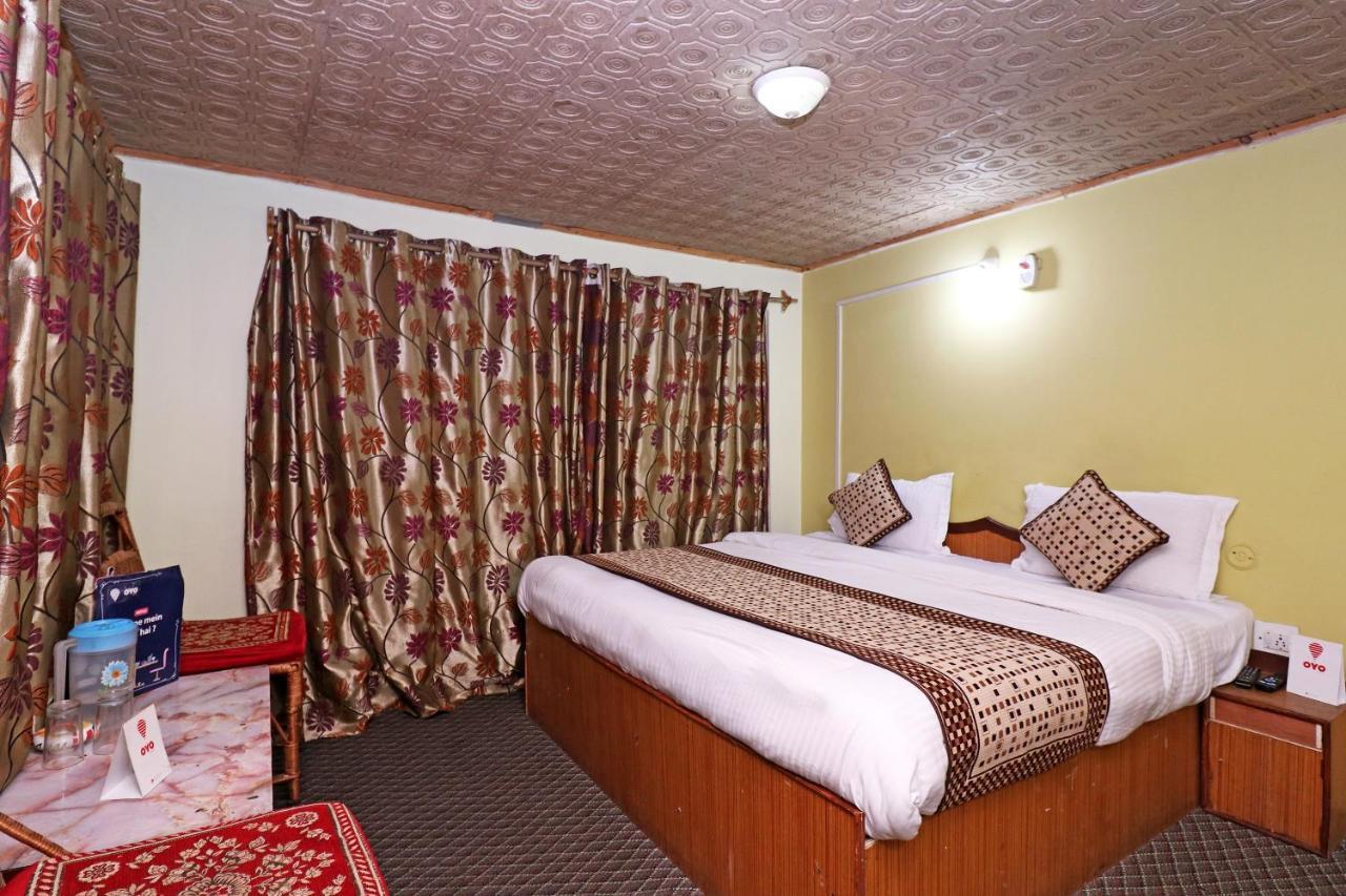 Oyo 18416 Hotel Park Palace Pahalgām Extérieur photo