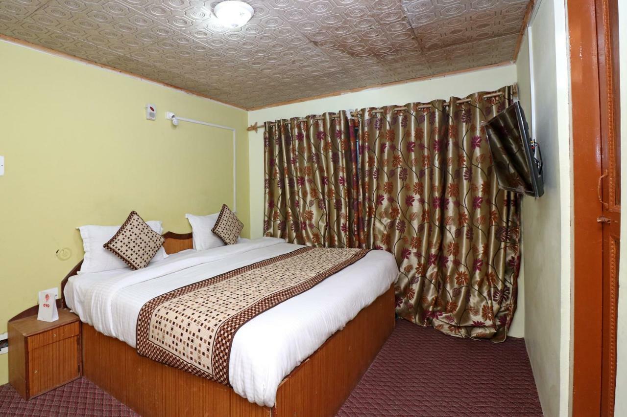 Oyo 18416 Hotel Park Palace Pahalgām Extérieur photo